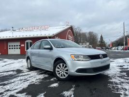 Volkswagen Jetta 2013 Comfortline 5 vit, Toit ouvrant  $ 5941